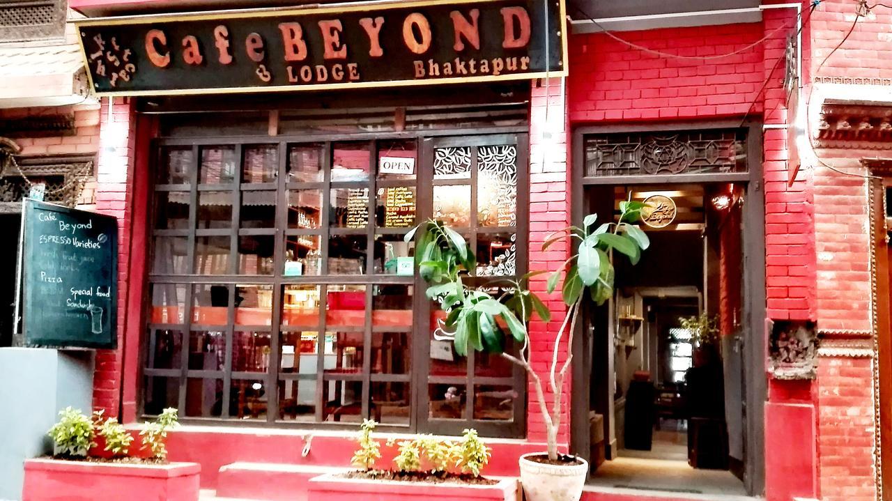 Cafe Beyond And Guest House Bhatgoan Exterior foto